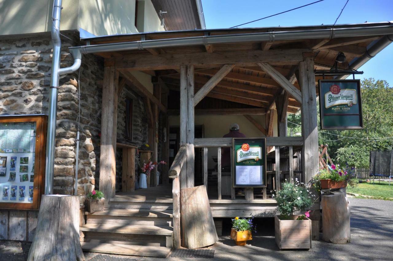 Penzion Pohadka Hojsova Stráž Zewnętrze zdjęcie